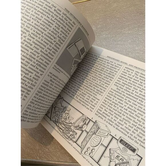 Children’s Invention Book Steven Caney Paperback stories projects for kids - Picture 7 of 9